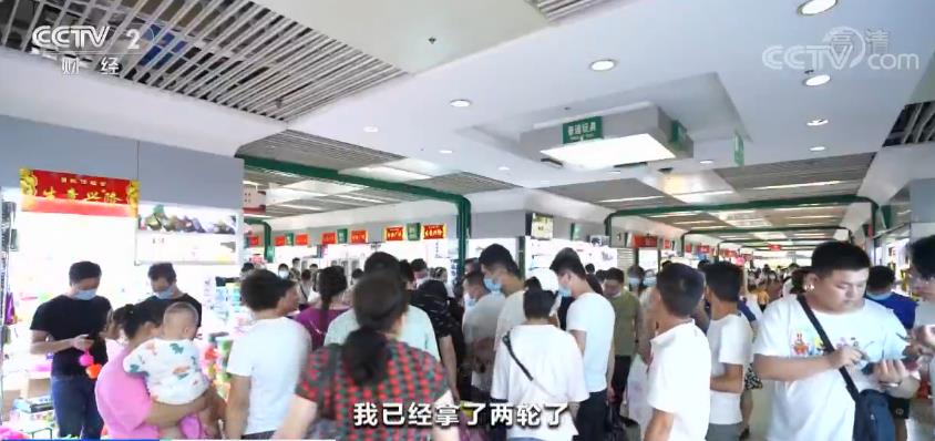 浙江義烏：內(nèi)貿市(shì)場(chǎng)升溫快(kuài) 外(wài)貿市(shì)場(chǎng)也(yě)井然恢複(圖1)